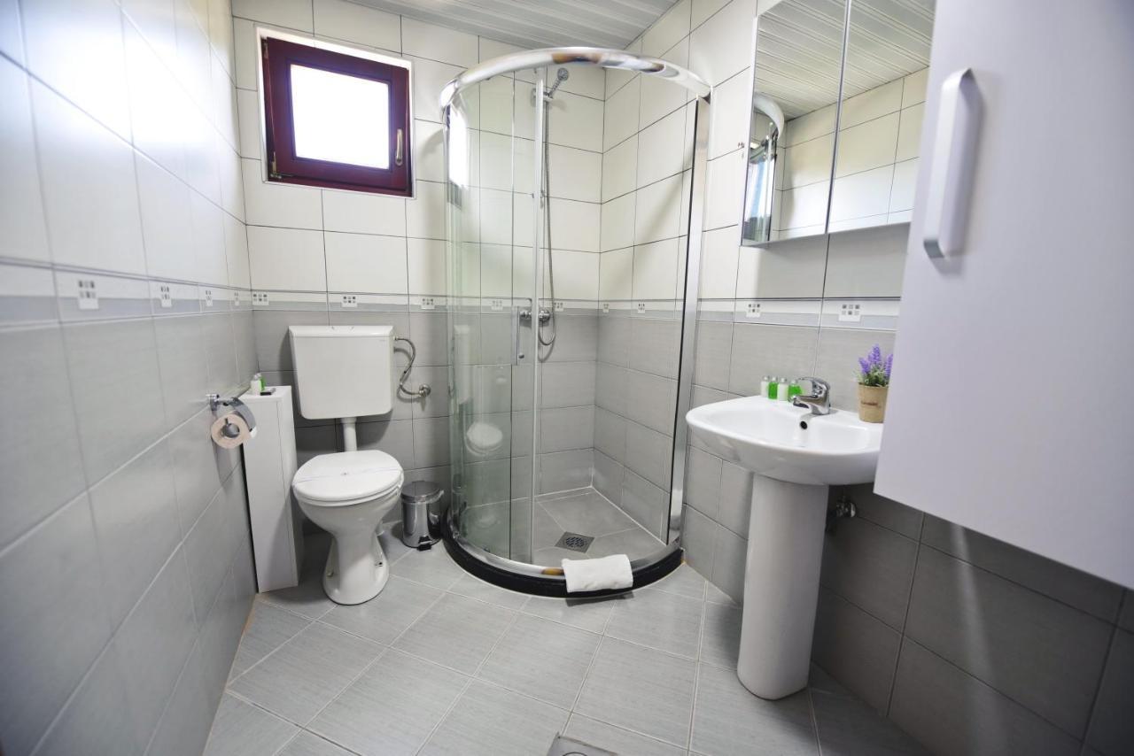 Si Apartments Ohrid With Free Parking Eksteriør billede